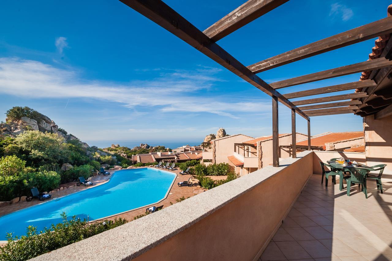 Gravina & Costa Paradiso