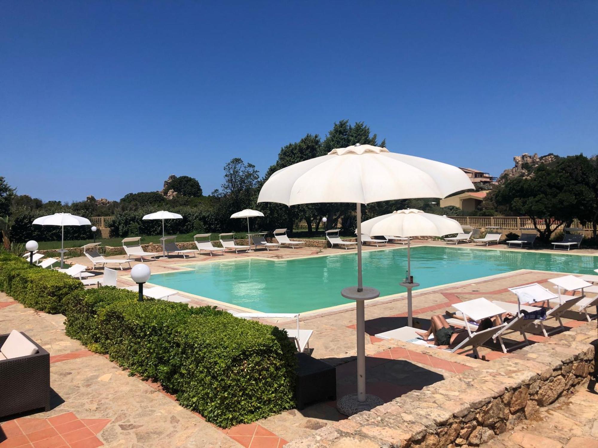 Gravina Resort & Apartments